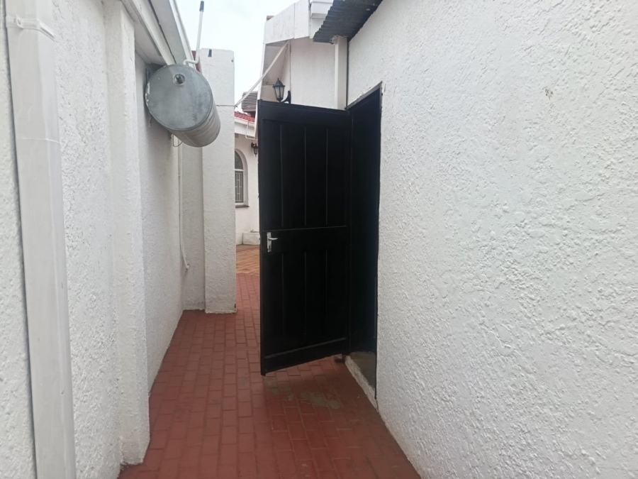 5 Bedroom Property for Sale in Royldene Northern Cape